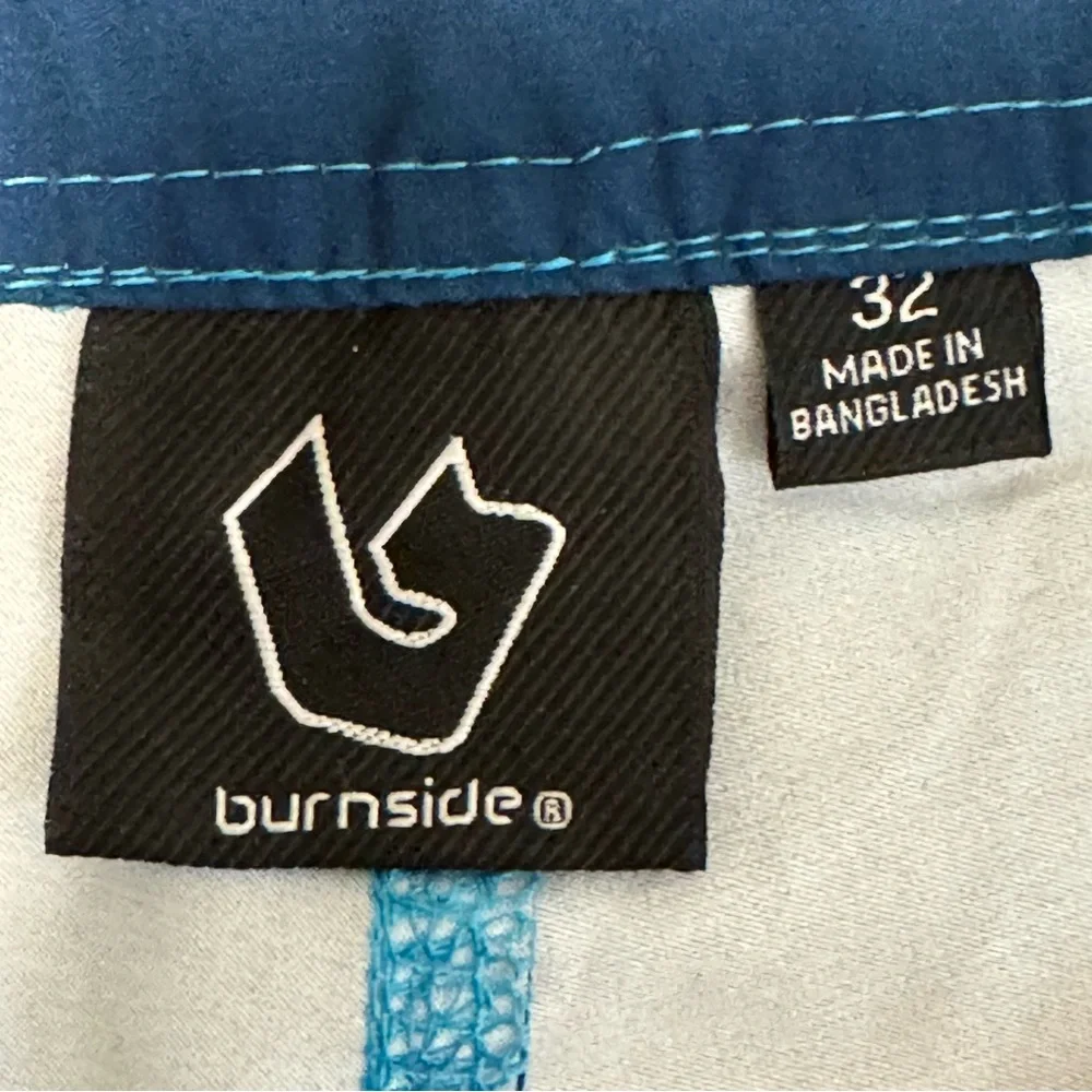 Burnside  Men’s  32  Blue  Red  Floral  Board  Shorts  Swimsuit  Vibrant  Casual